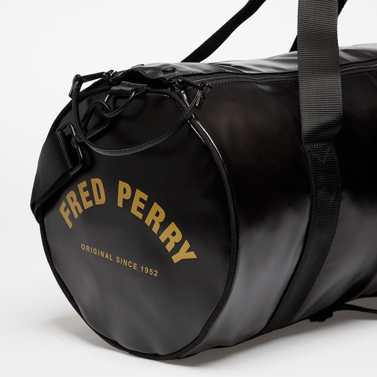 Спортивна сумка "FRED PERRY" vintage full black