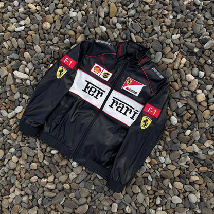 Шкіряна Ferrari #1