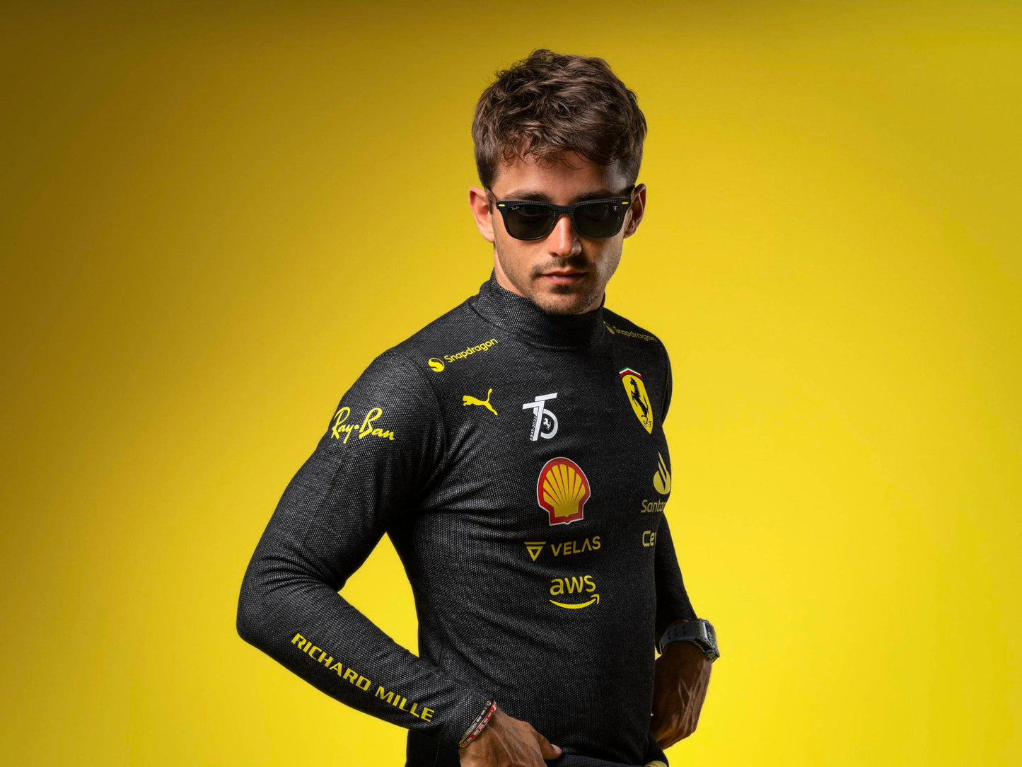 Лонгслів Ferrari black F1