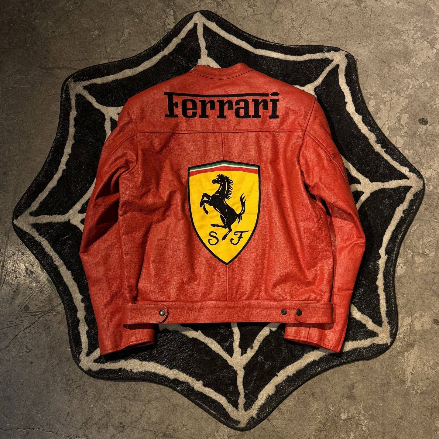 Шкіряна Ferrari #3 lux vintage